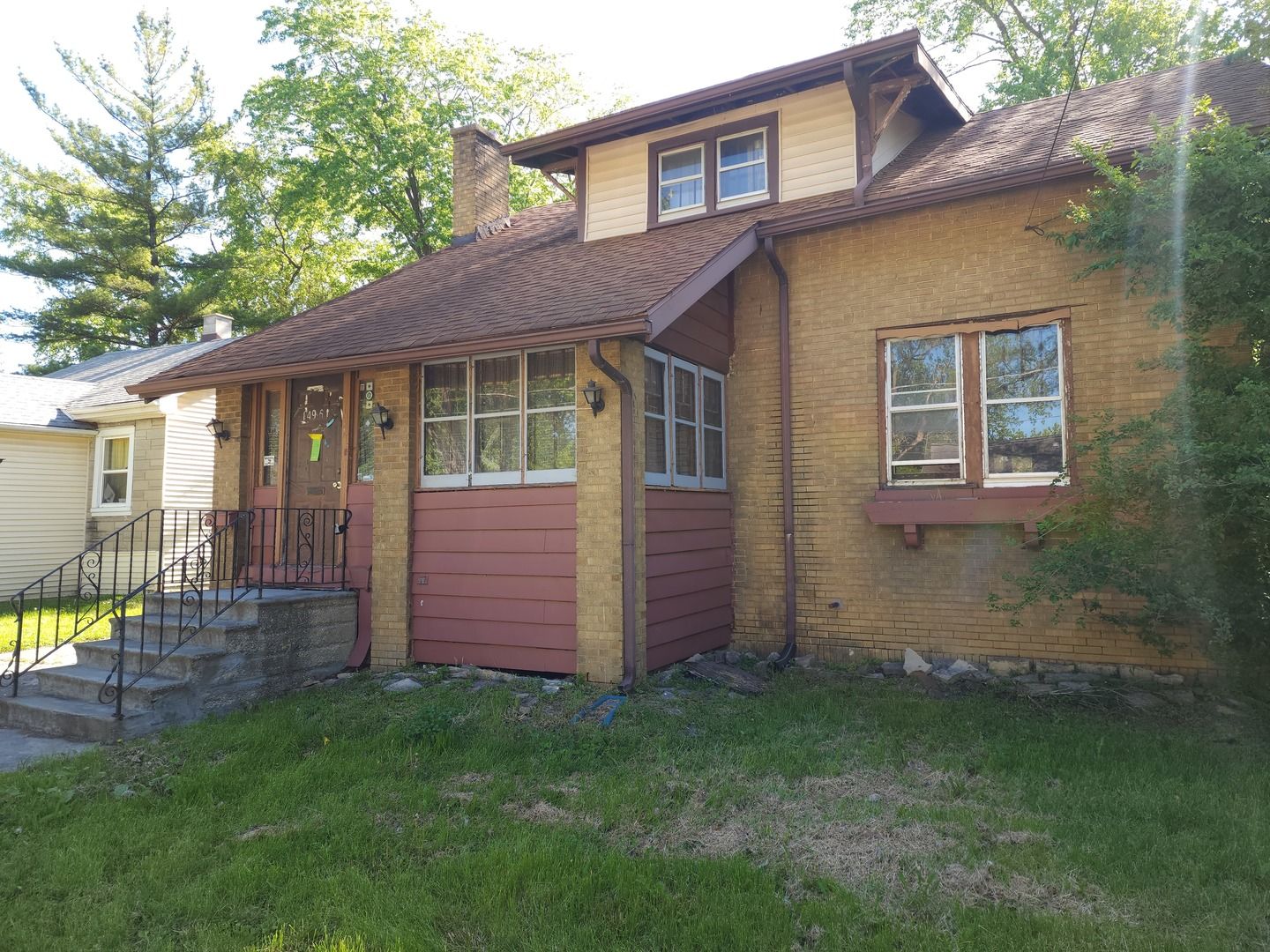 14961 Perry Avenue — South Holland, IL 60473