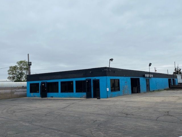 4701 W Lake Street — Melrose Park, IL 60160