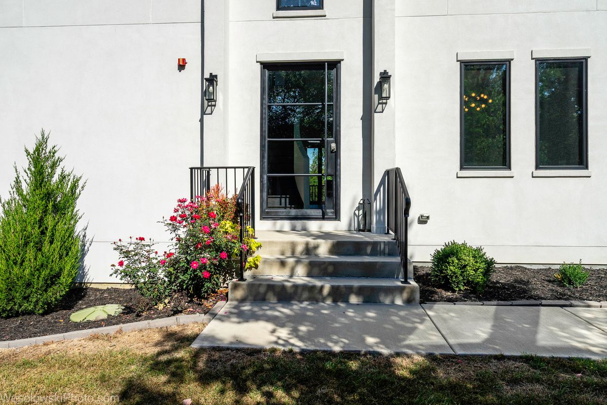3112 Cara Lane, Oak Brook, IL 60523