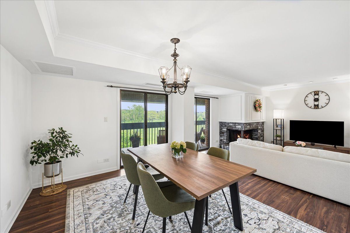 3851 Mission Hills Road #502, Northbrook, IL 60062