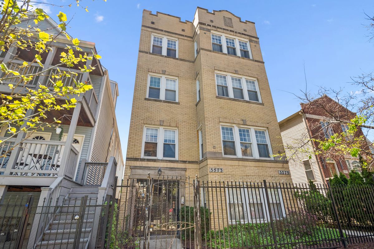3573 Lyndale Street, Chicago, IL 60647