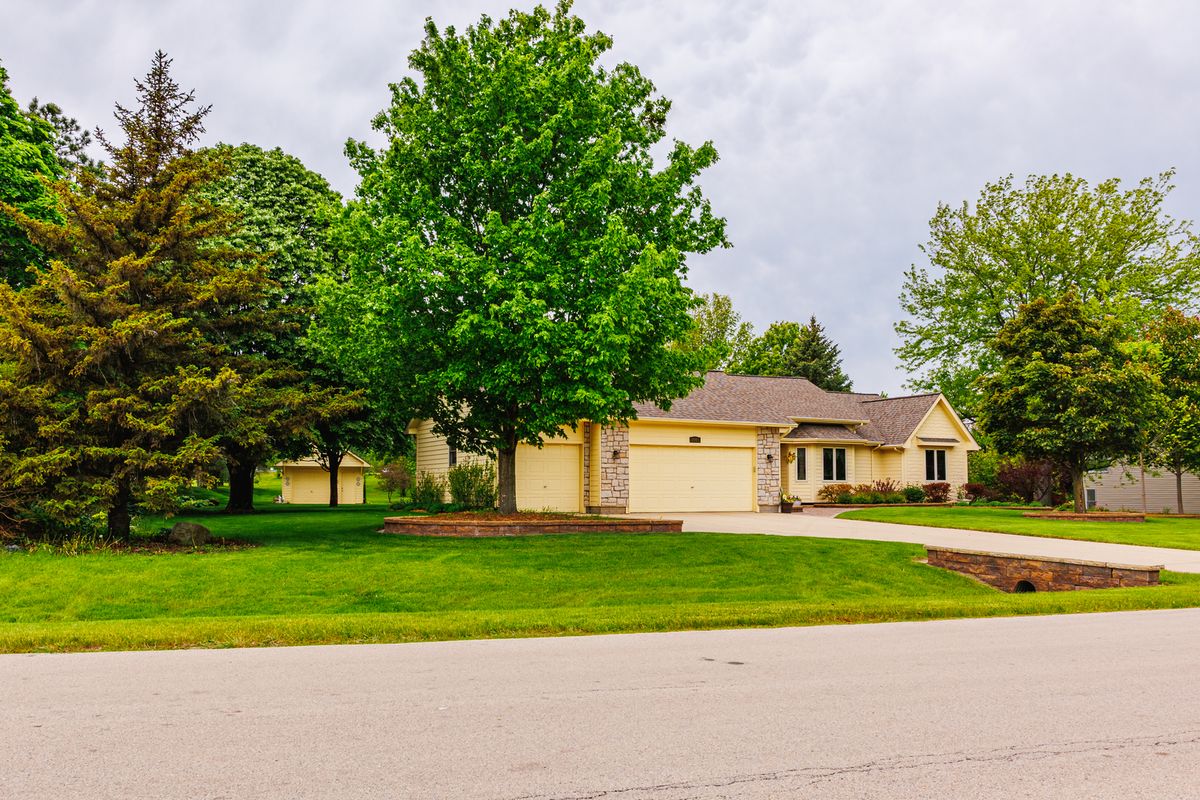 2005 Bernadette Lane, Yorkville, IL 60560