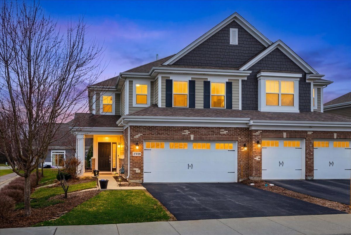 27W119 Redbud Lane — Winfield, IL 60190