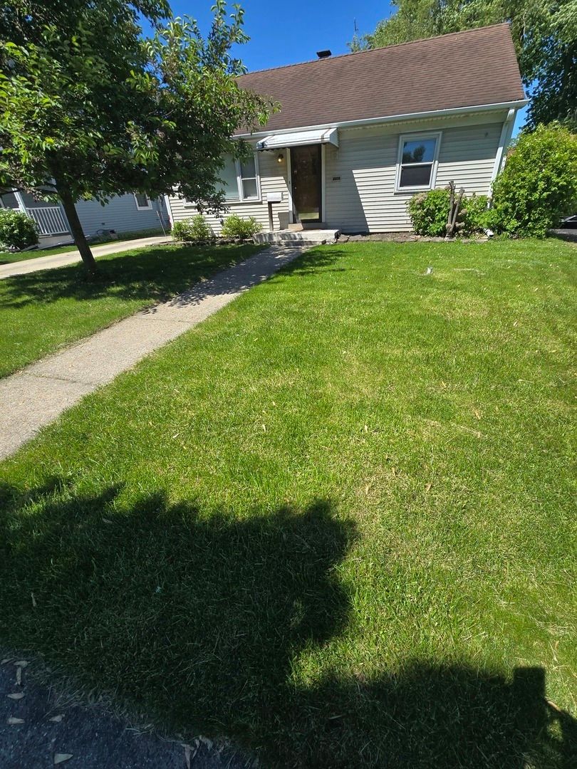1436 Beach Avenue, La Grange Park, IL 60526