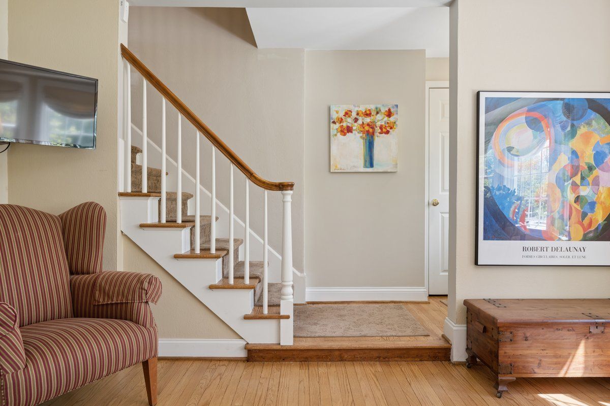 346 Lagoon Drive, Northfield, IL 60093