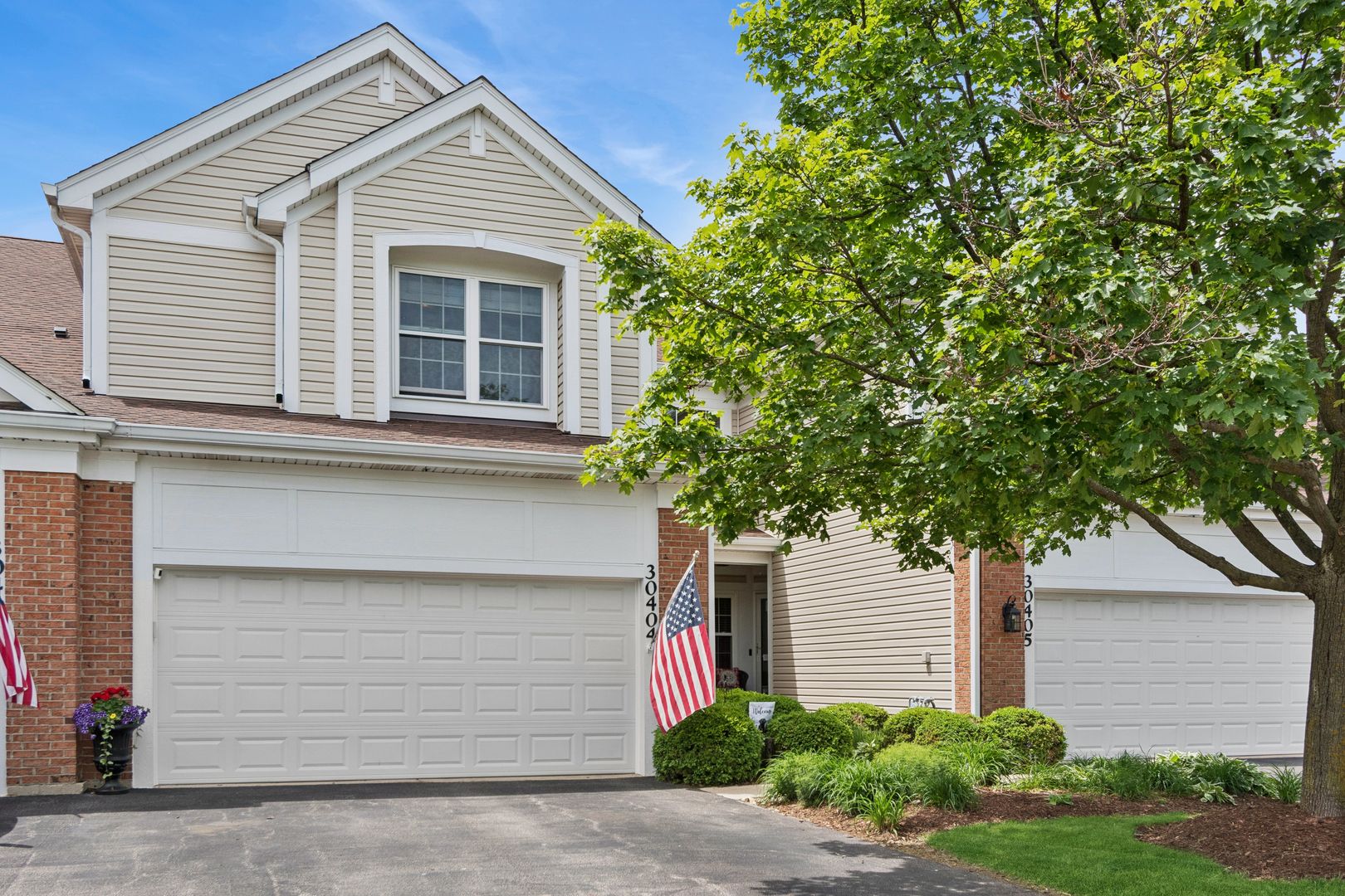 30404 Fowler Circle — Warrenville, IL 60555