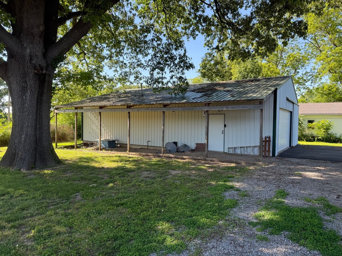 510 Zola Road, Harrisburg, IL 62946