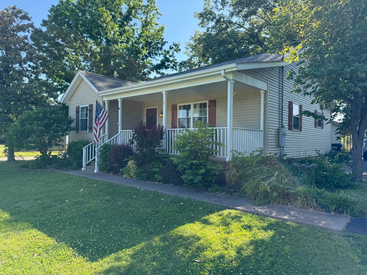 510 Zola Road, Harrisburg, IL 62946
