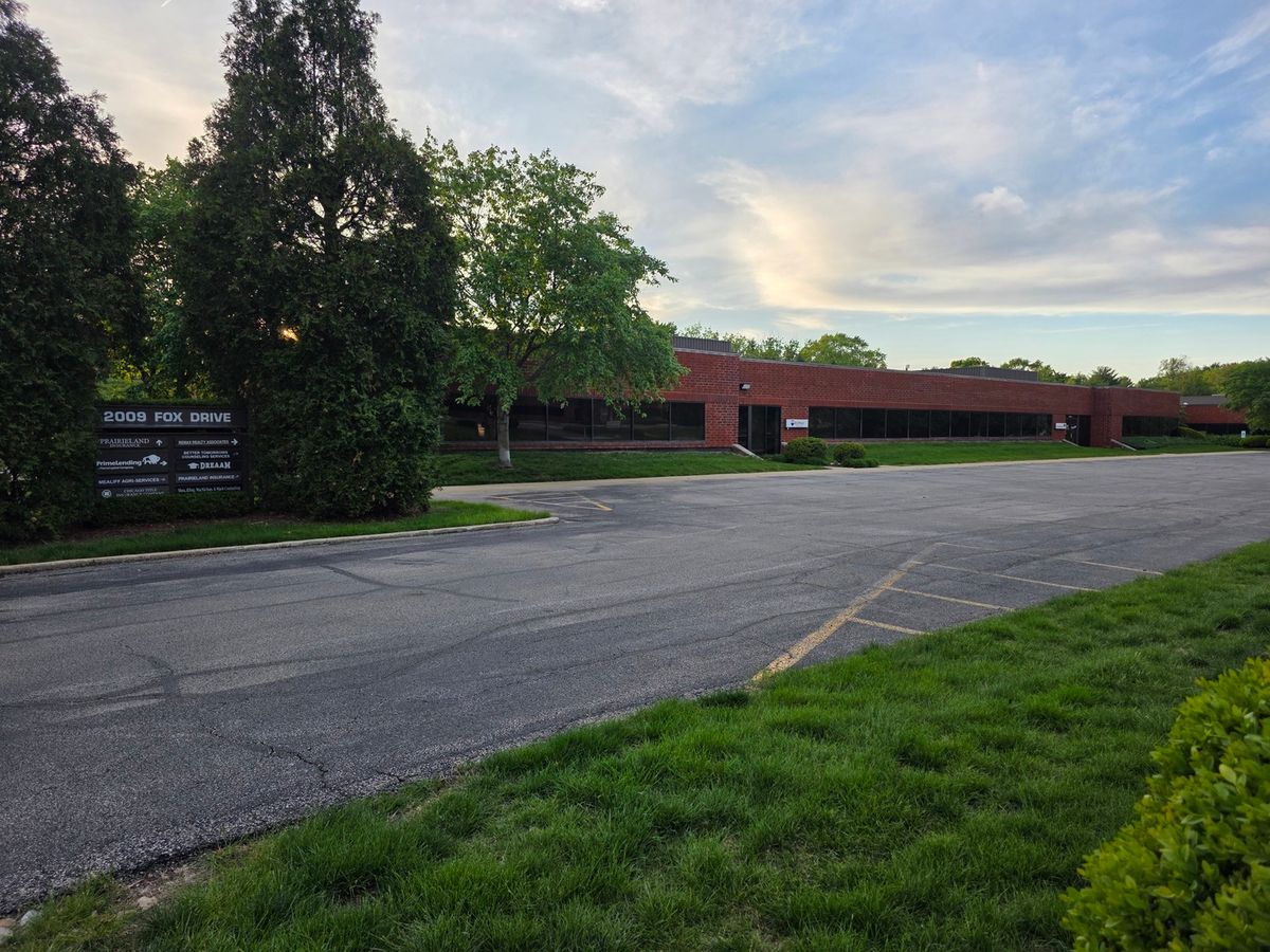 2009 Fox Drive #W, Champaign, IL 61820