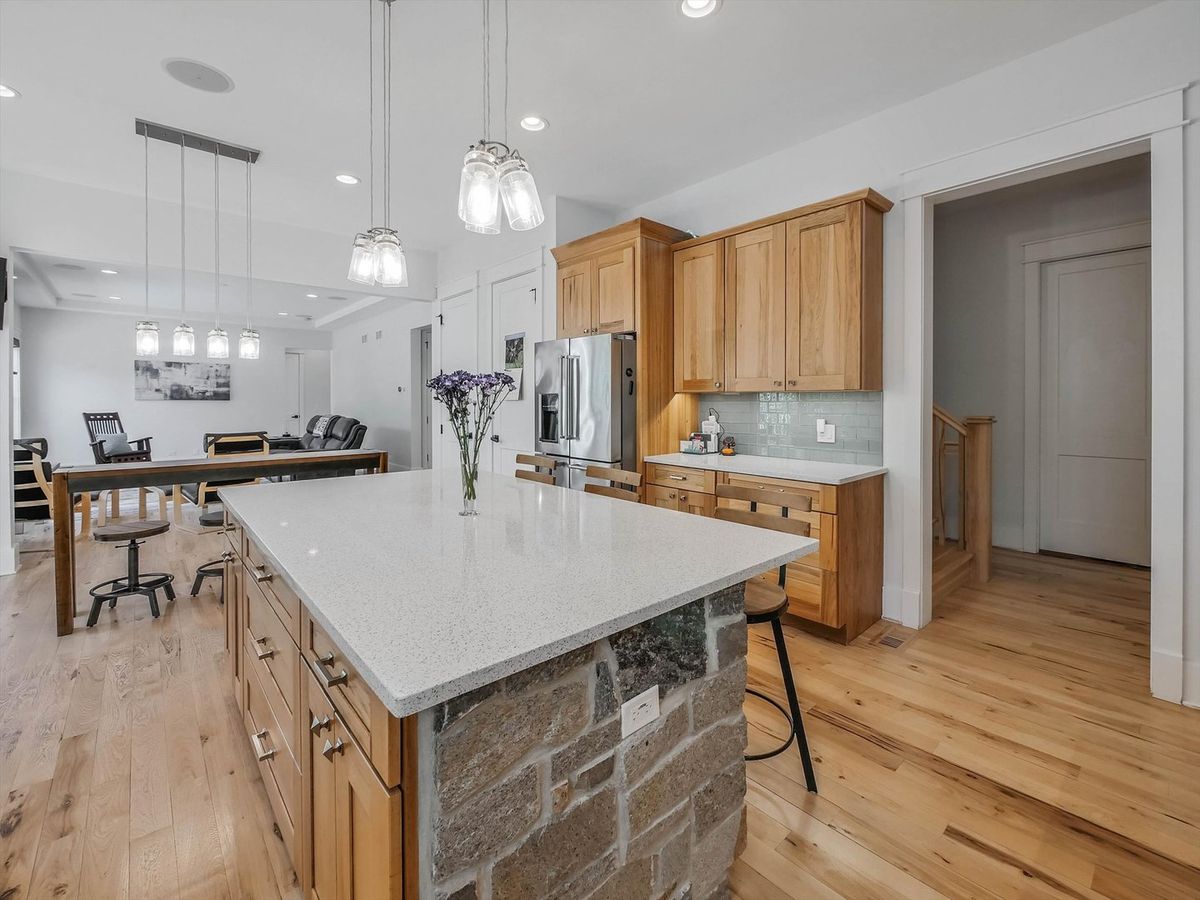 S492 Rebecca Lane, Winfield, IL 60190