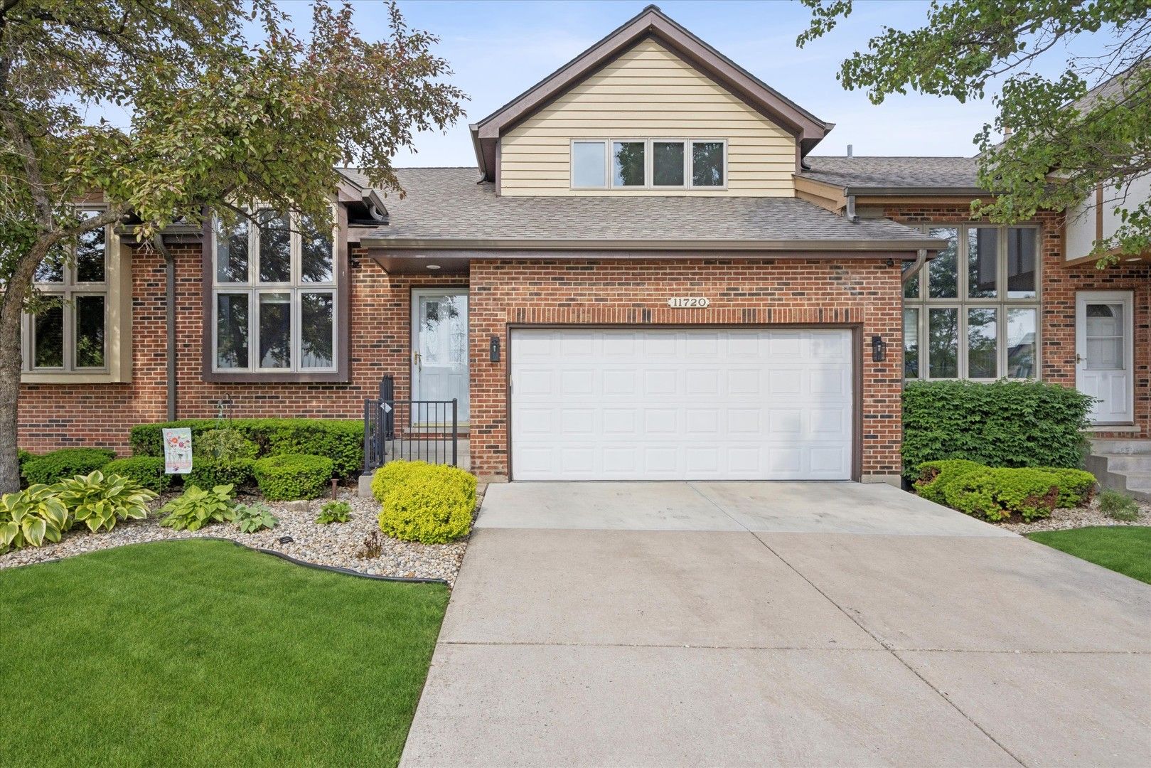 11720 Seagull Lane — Palos Heights, IL 60463
