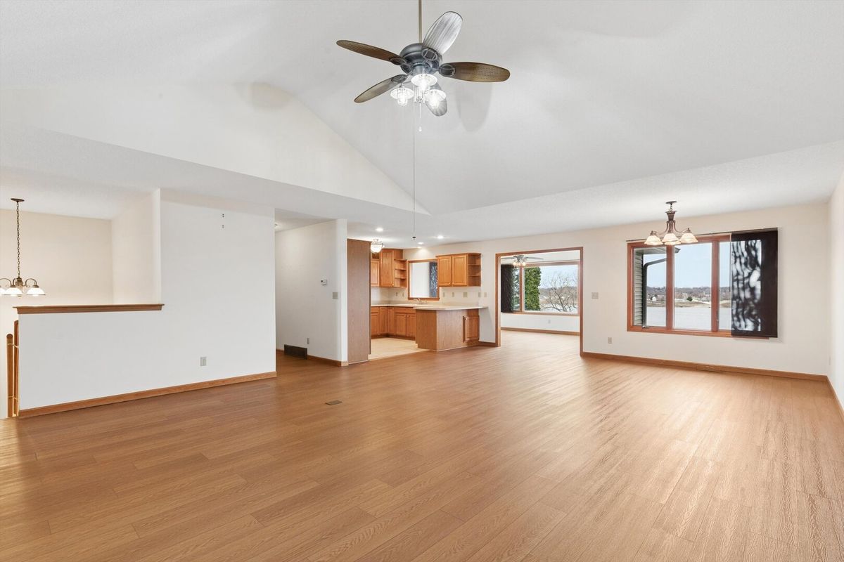 118 5th Street #2, Fulton, IL 61252