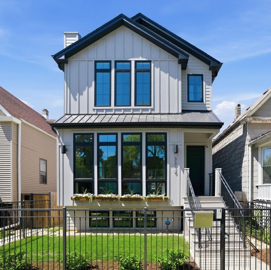 3310 Harding Avenue, Chicago, IL 60618