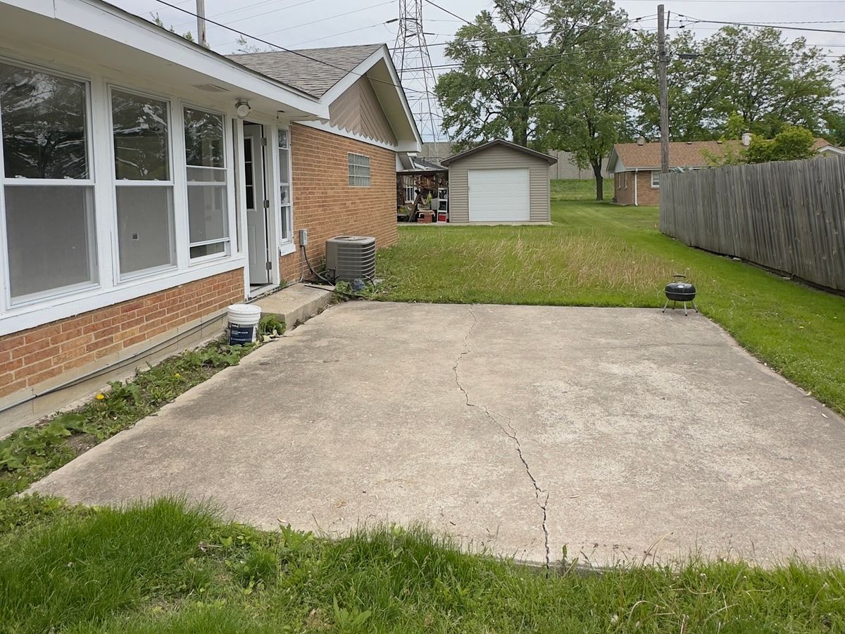 9405 S 76th Court, Hickory Hills, IL 60457