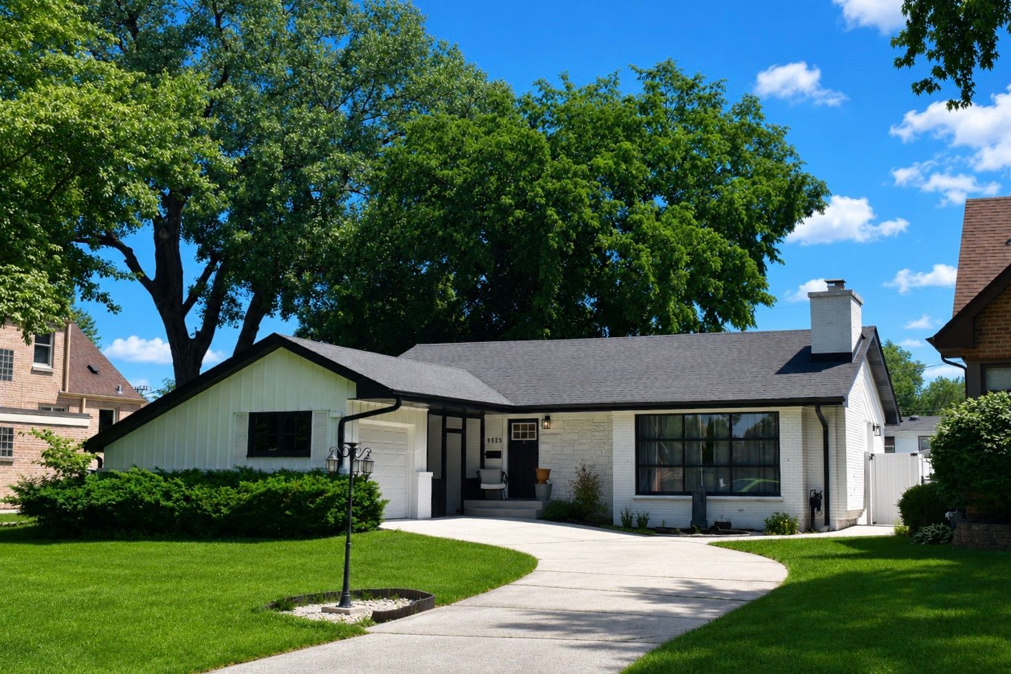 9525 Parkside Avenue — Oak Lawn, IL 60453
