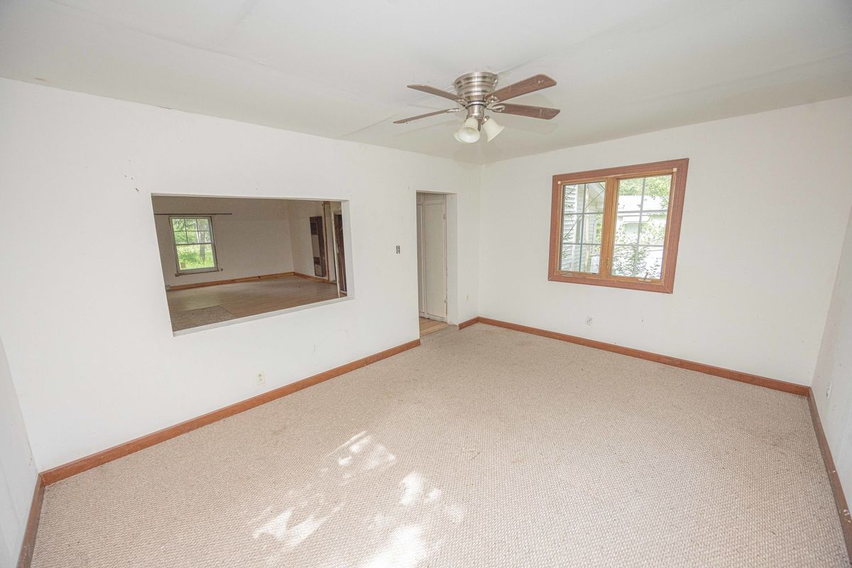 21860 W IL-113 Highway, Custer Park, IL 60481