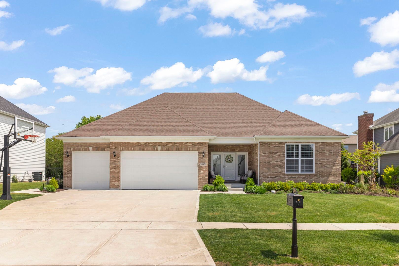 20963 Benjamin Drive — Shorewood, IL 60404