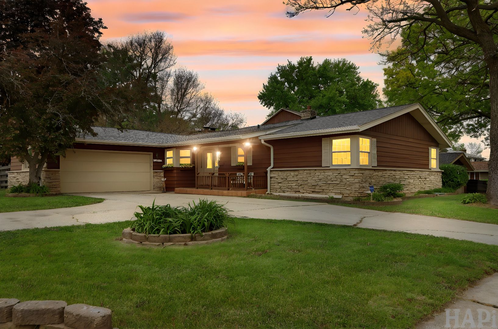 106 Sherwood Drive — Cary, IL 60013