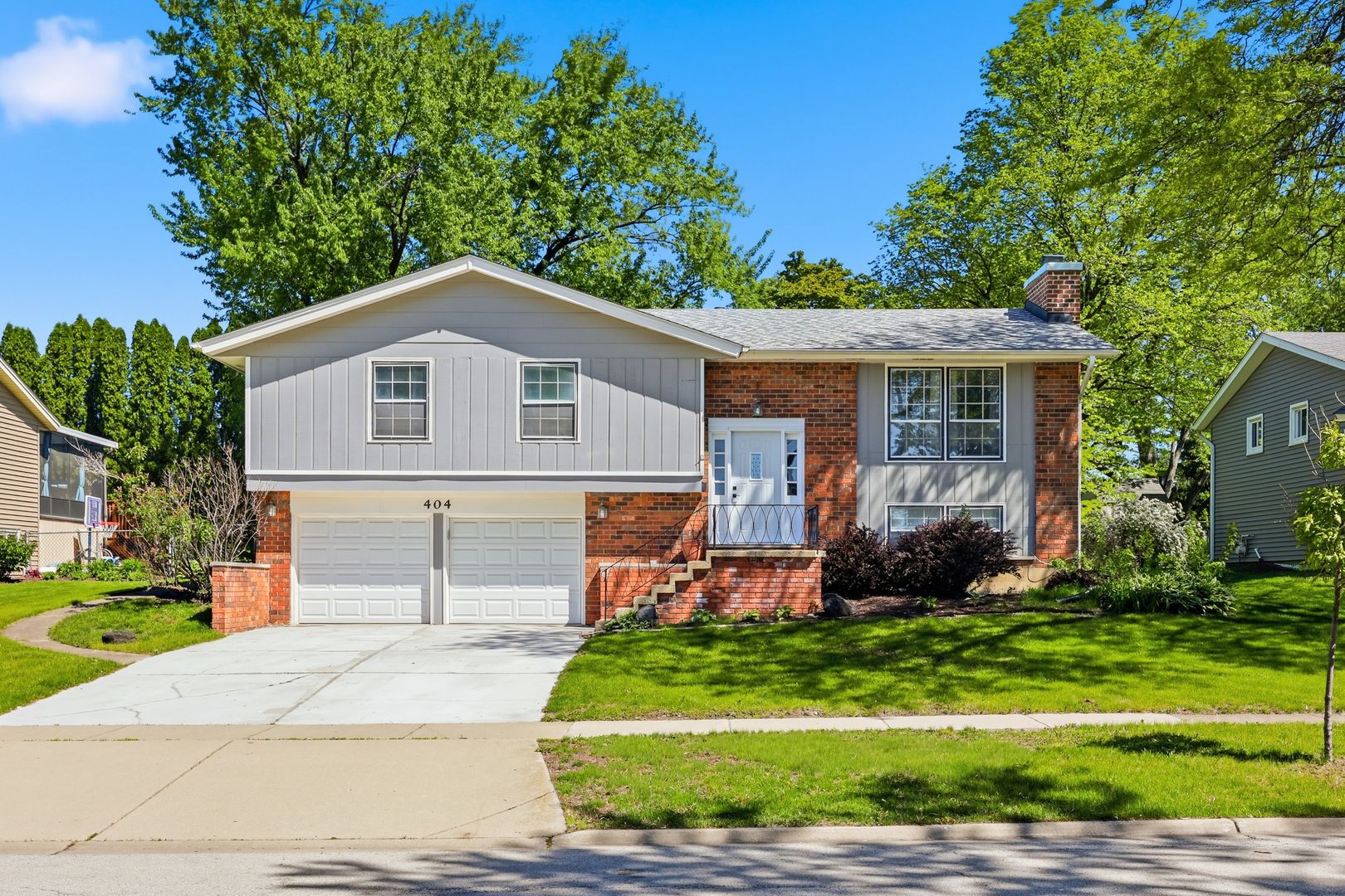 404 Milford Court — Schaumburg, IL 60193