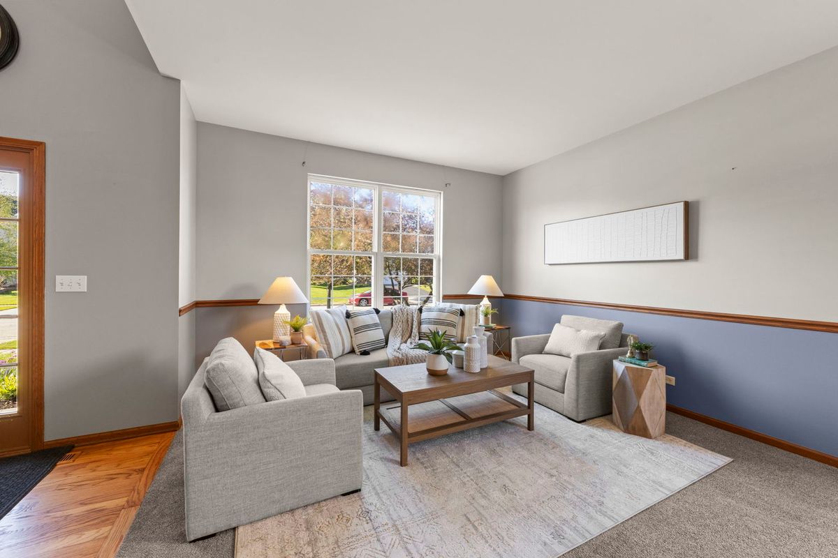 3 E Ellington Court, South Elgin, IL 60177