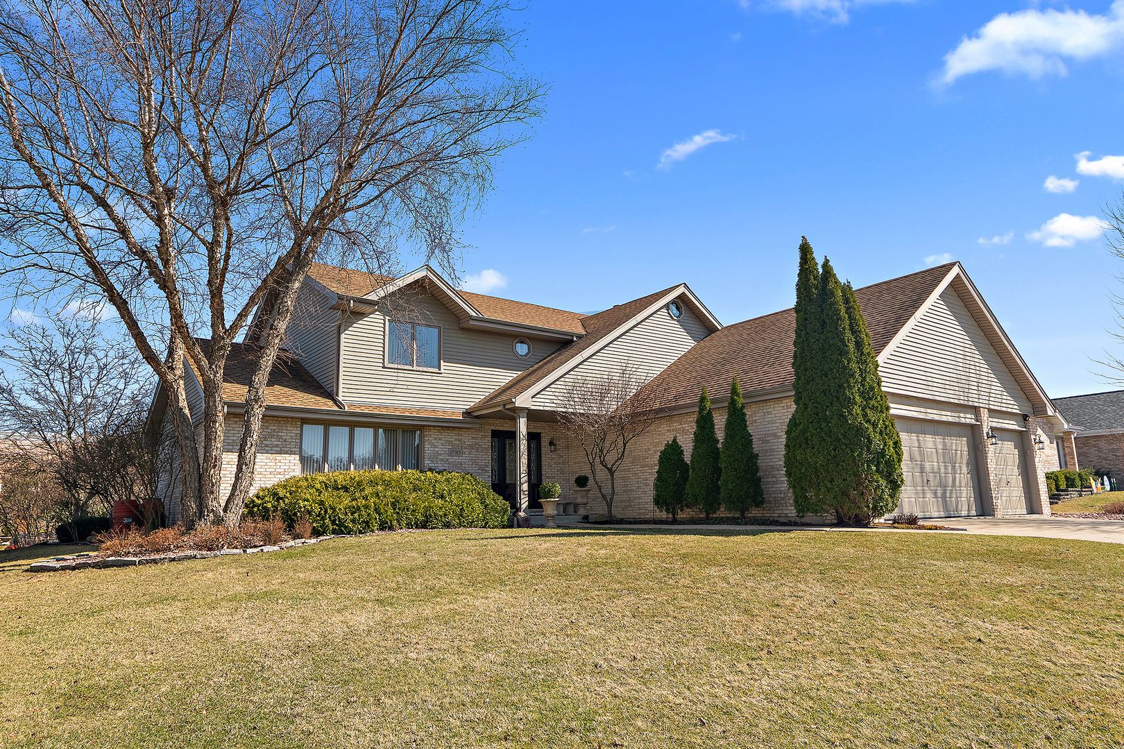 17915 Crooked Creek Court — Orland Park, IL 60467