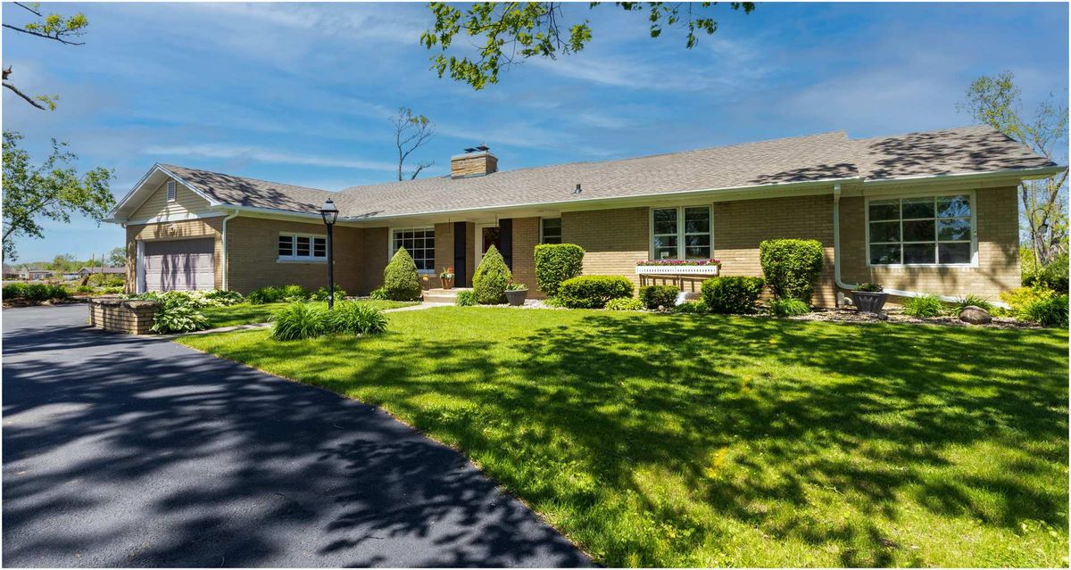 6 Marquette Lane, Kankakee, IL 60901