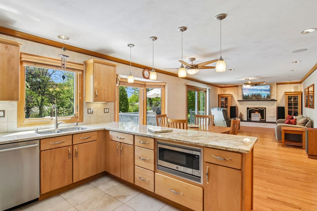 6N013 Acacia Lane, Medinah, IL 60157
