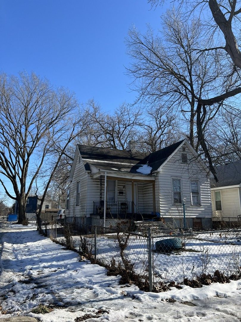 1900 S 19th Street — Springfield, IL 62703