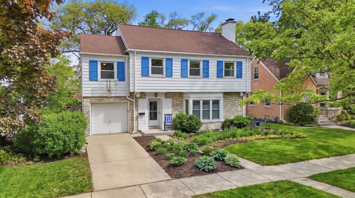 1423 Kirk Street, Evanston, IL 60202