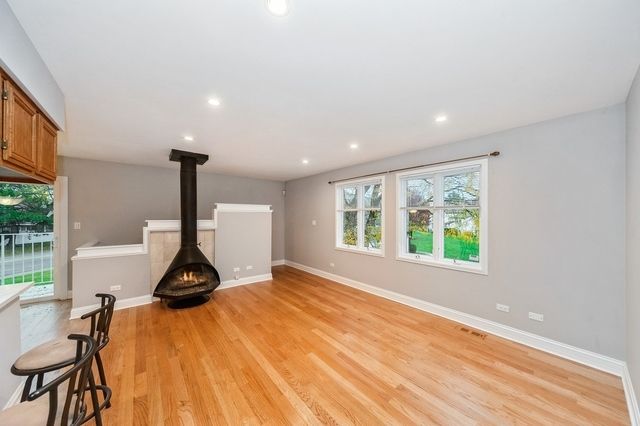 608 Inverrary Lane #608, Deerfield, IL 60015