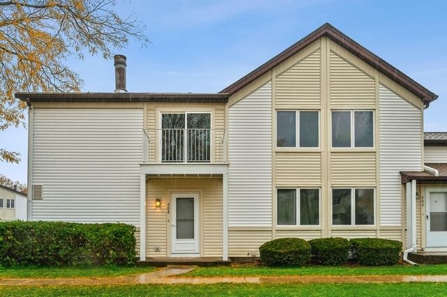 608 Inverrary Lane #608 — Deerfield, IL 60015