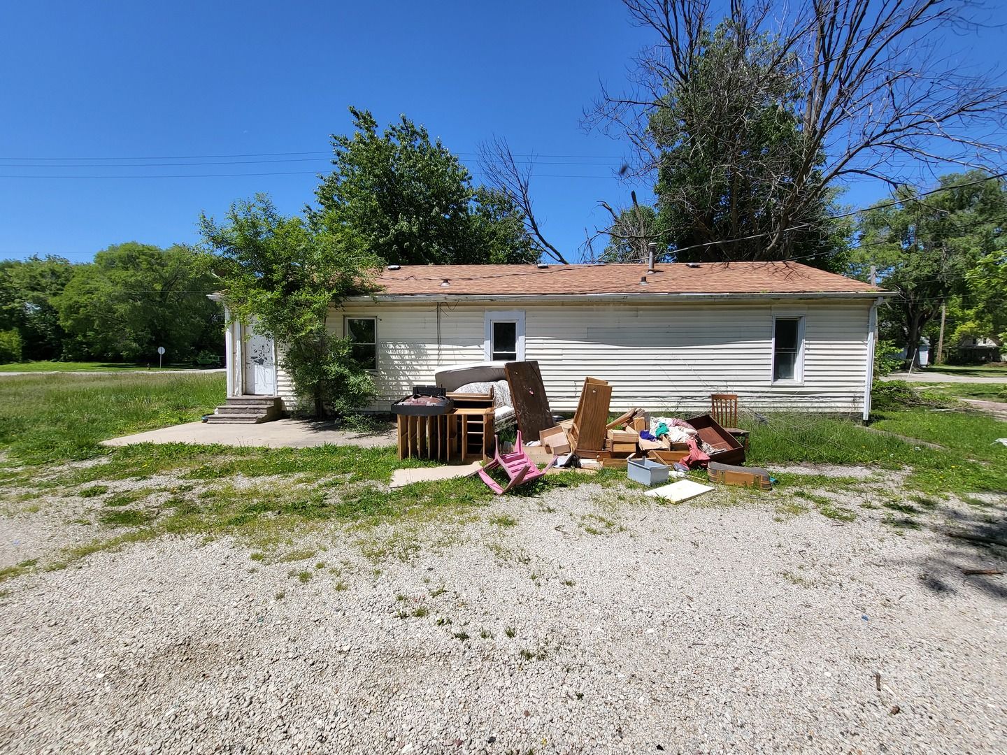 516 S Martin Luther King Jr Drive — Springfield, IL 62703
