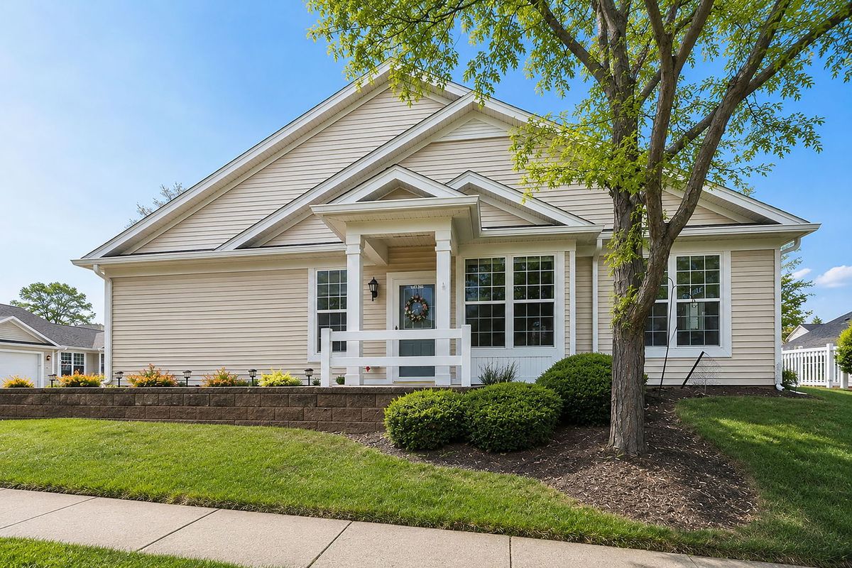14060 Moraine Hills Drive, Huntley, IL 60142