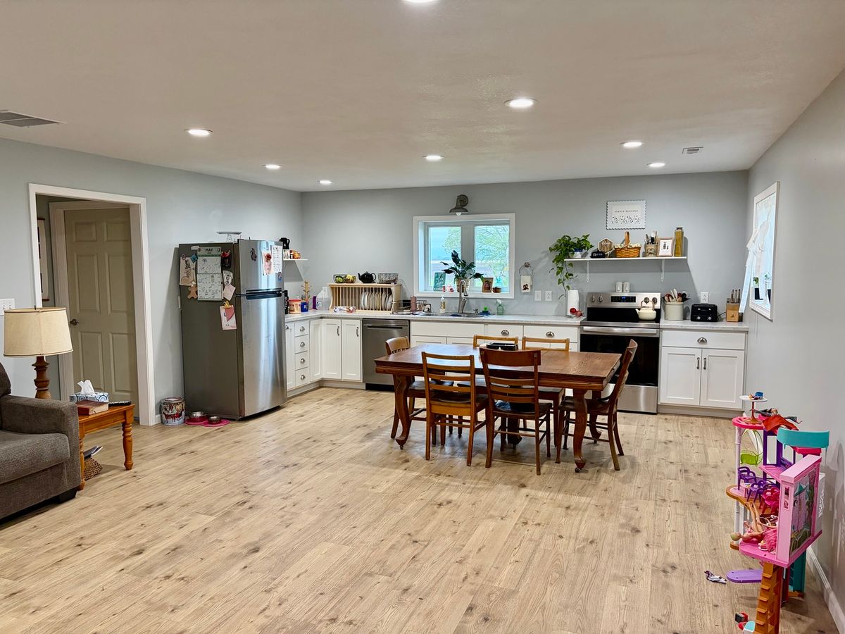 14681 Toad Hill Road, Wapella, IL 61777