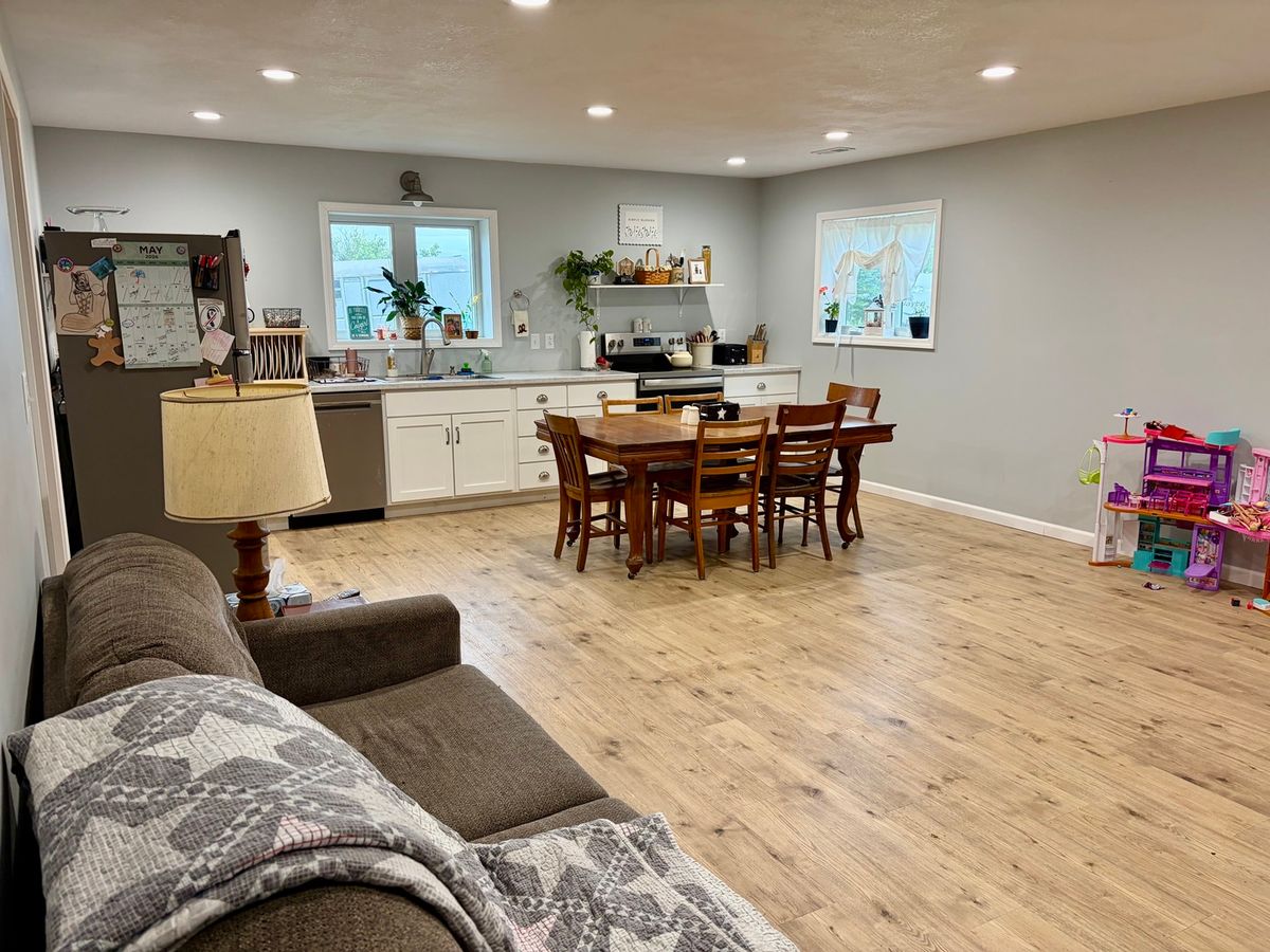 14681 Toad Hill Road, Wapella, IL 61777