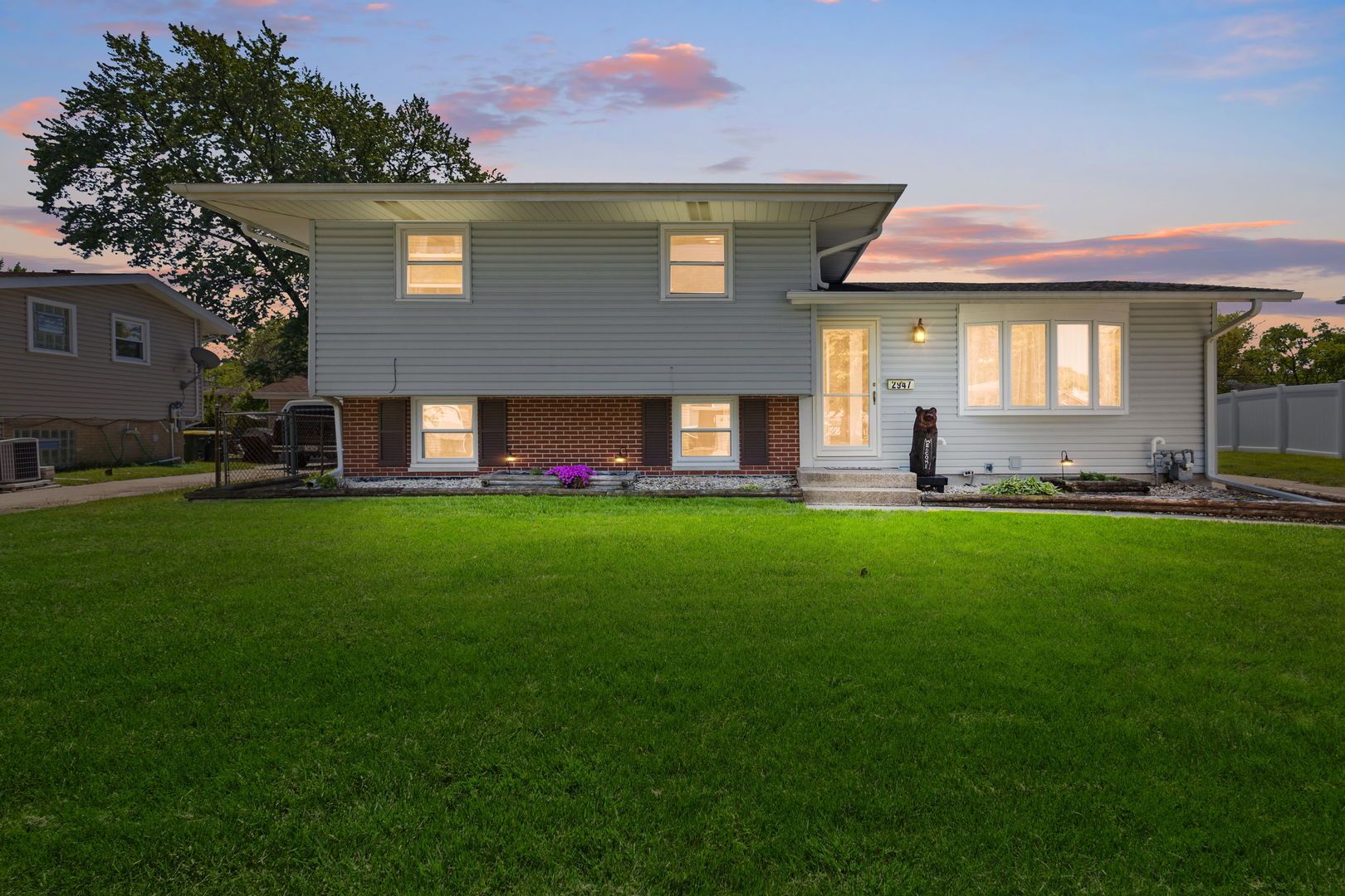 2947 189th Street — Lansing, IL 60438