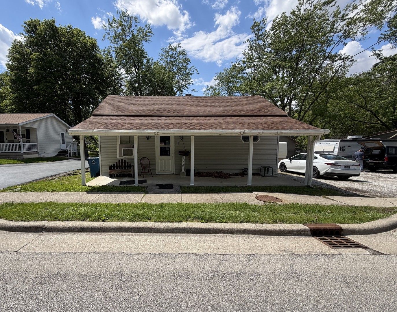 1026 N Market Street — Monticello, IL 61856