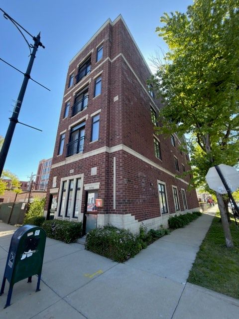 3440 Morgan Street, Chicago, IL 60608