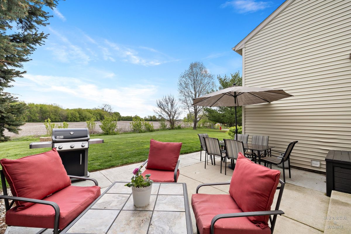 5832 Landcaster Circle, McHenry, IL 60050