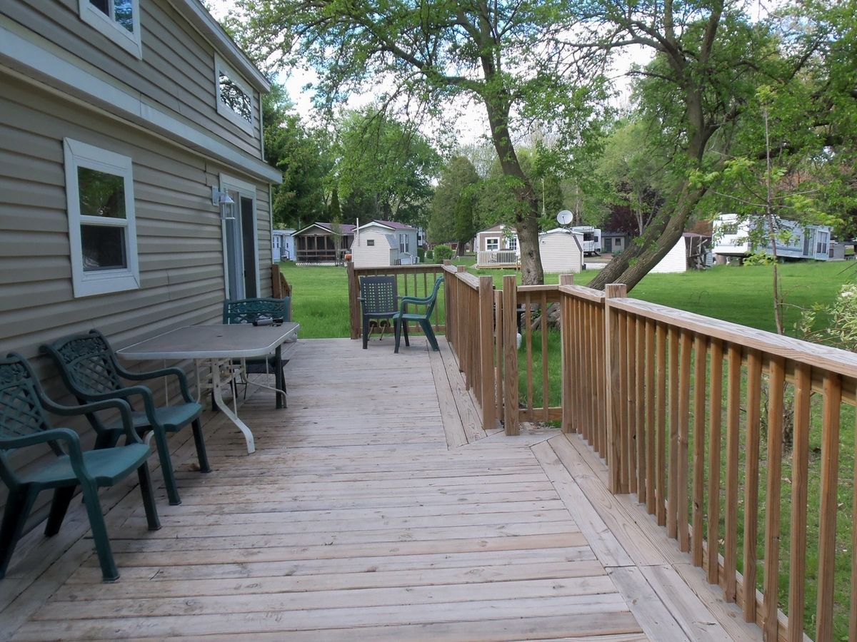 24/48&49 Woodhaven, Sublette, IL 61367