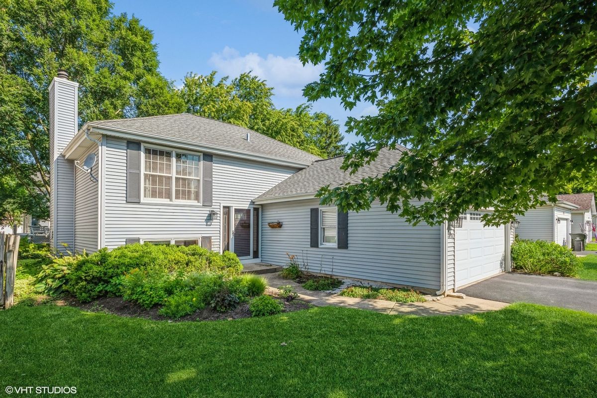 1121 Needham Road, Naperville, IL 60563