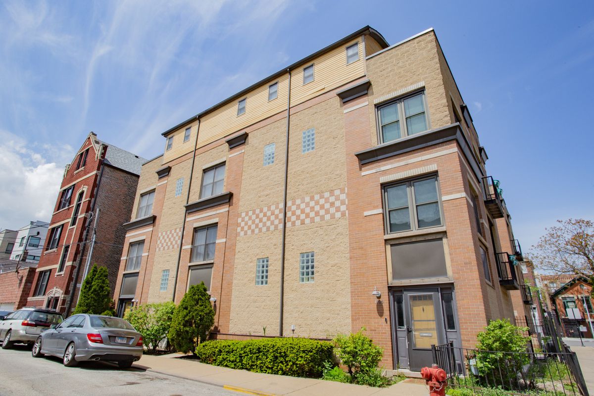 1504 Pearson Street, Chicago, IL 60642