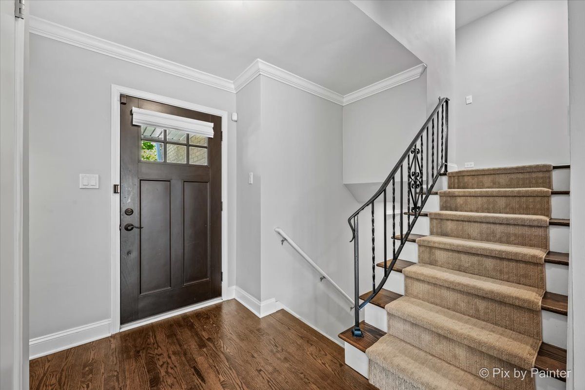 710 Laporte Avenue, Wilmette, IL 60091