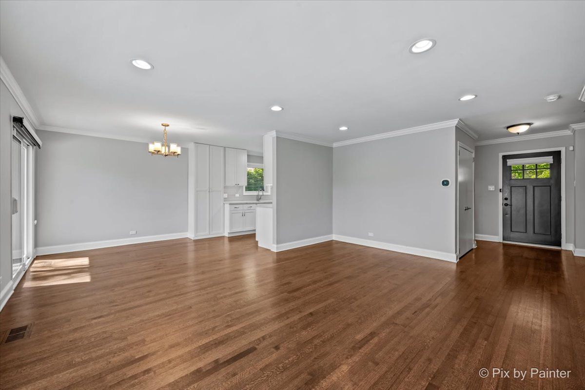 710 Laporte Avenue, Wilmette, IL 60091
