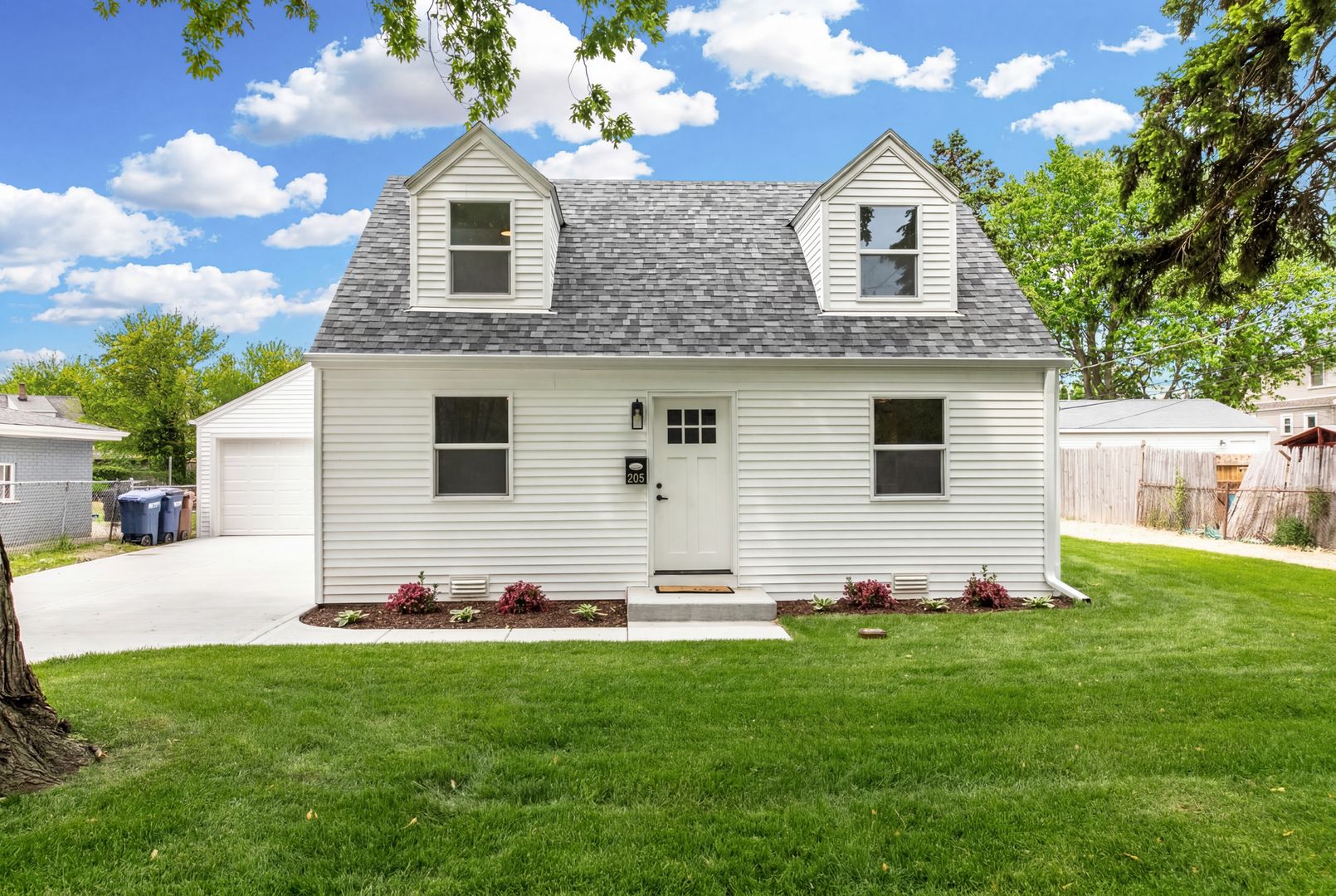 208 Alvin Avenue — Northlake, IL 60164