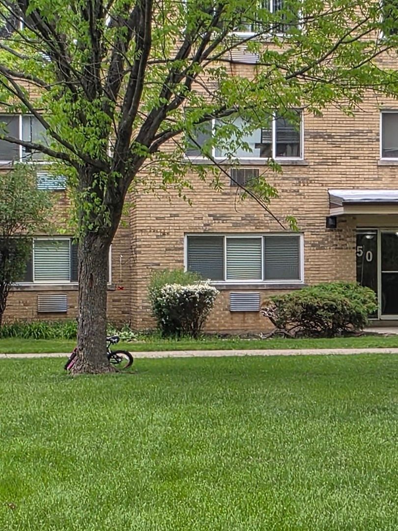 750 Dempster Street, Mount Prospect, IL 60056