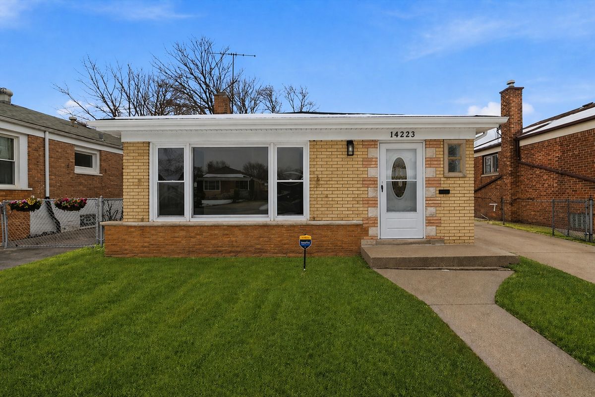 14223 University Avenue, Dolton, IL 60419