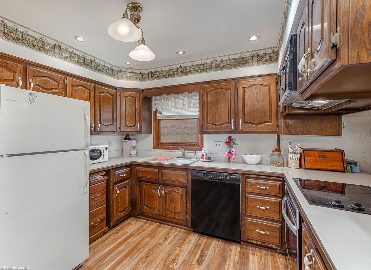12134 Ann Street, Blue Island, IL 60406