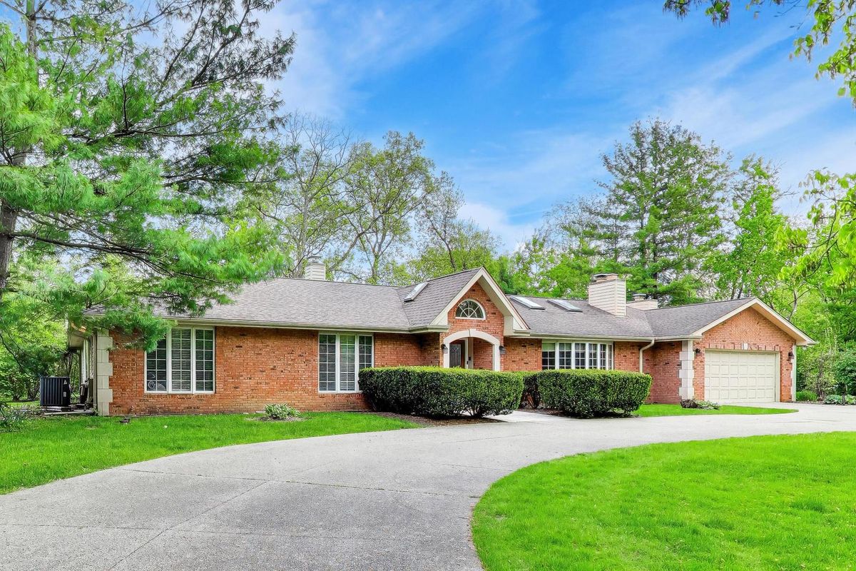 3414 E MARDAN Drive, Long Grove, IL 60047
