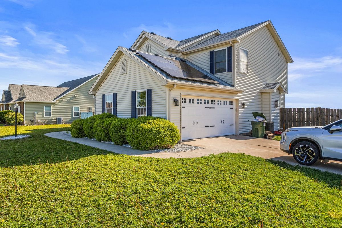 3504 S Myra Ridge Drive, Urbana, IL 61802